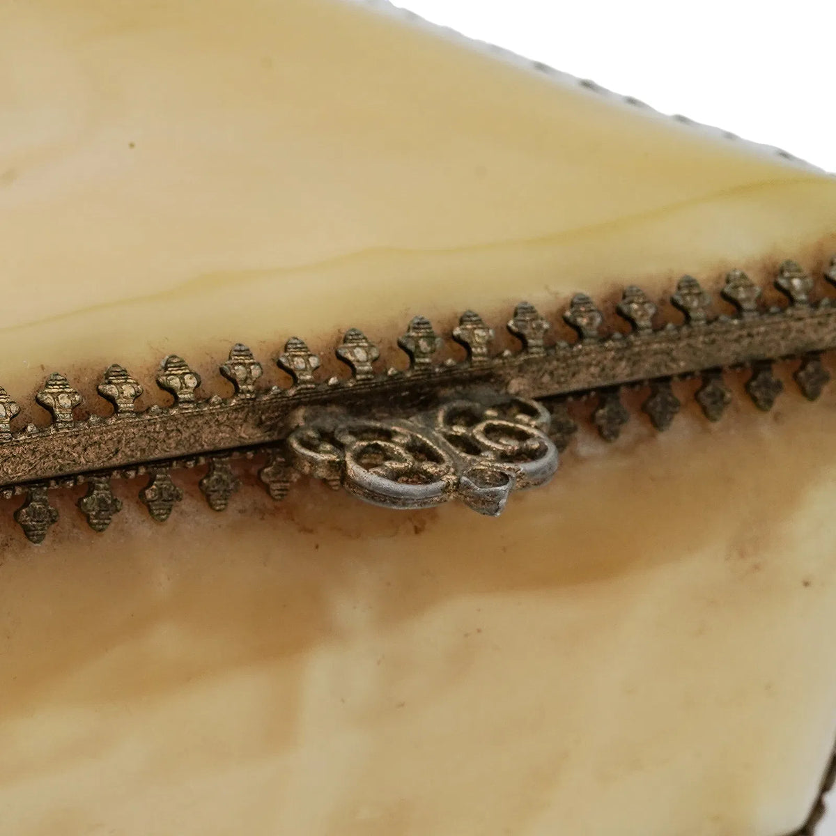 Vintage Gilt Metal-Mounted Acrylic Jewelry Box — Hollywood Regency Vanity Décor