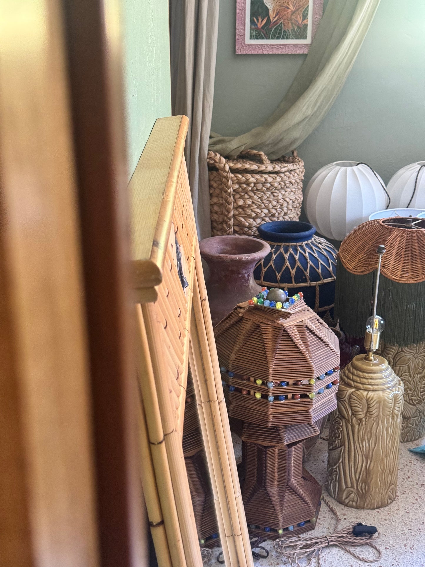 La Bruja — Vintage Tramp Art Lamp