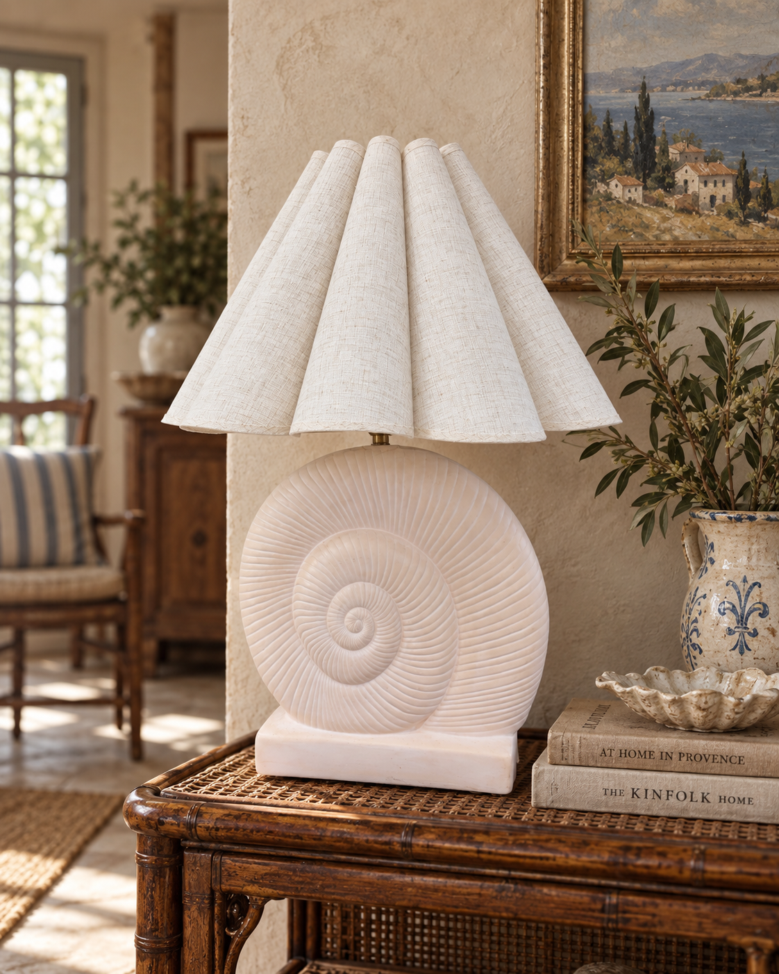 Las Nautilias — Pair of Vintage Nautilus Shell Lamps