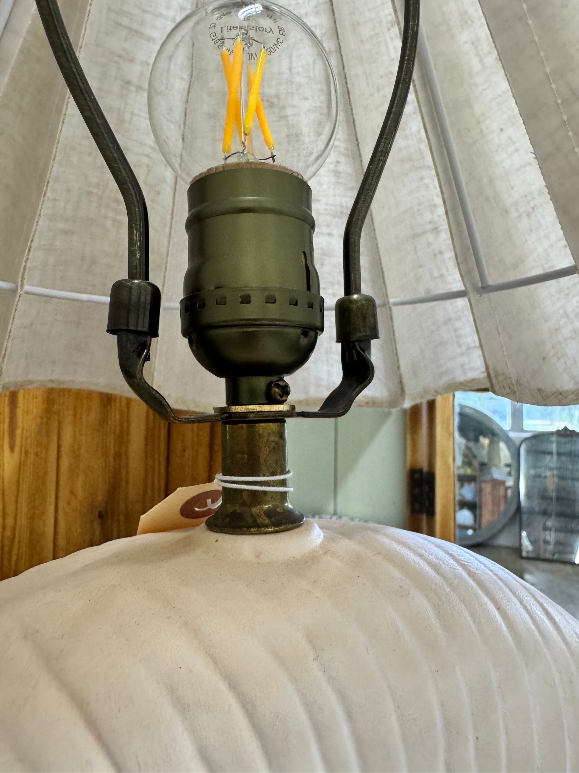 Professionally restored pair of nautilia lamps 