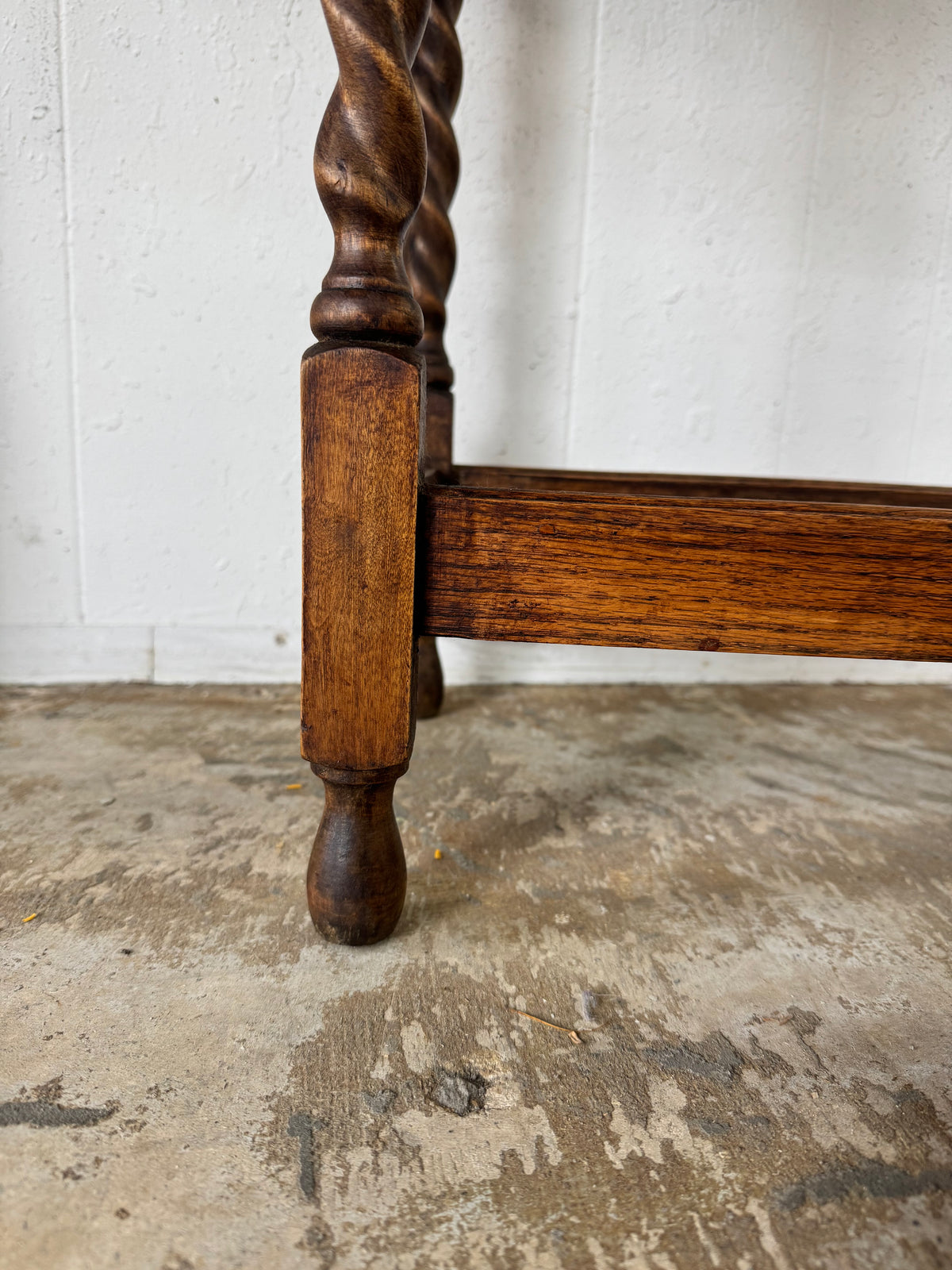 Antique English Barley-Twist Side Table with Scalloped Top, c. 1900